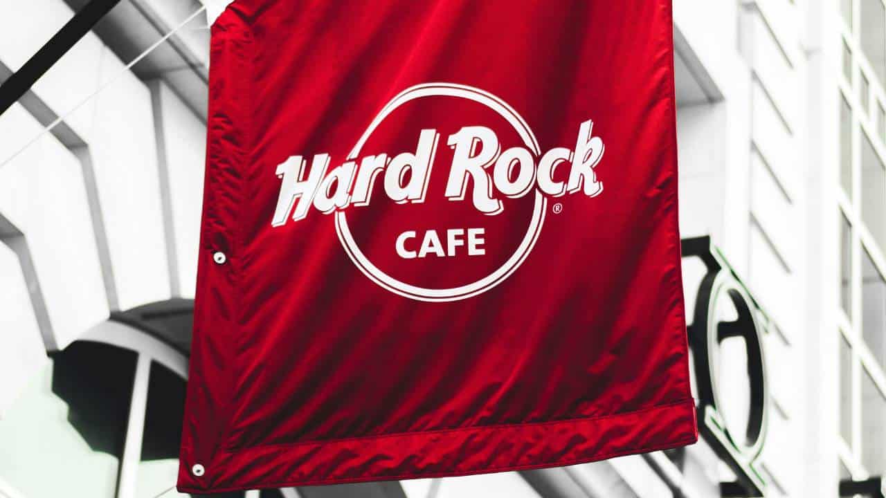 A red flag with a Hard Rock Cafe logo